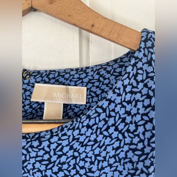 Michael Kors Jumpsuit/Romper. - Picture 1 of 10